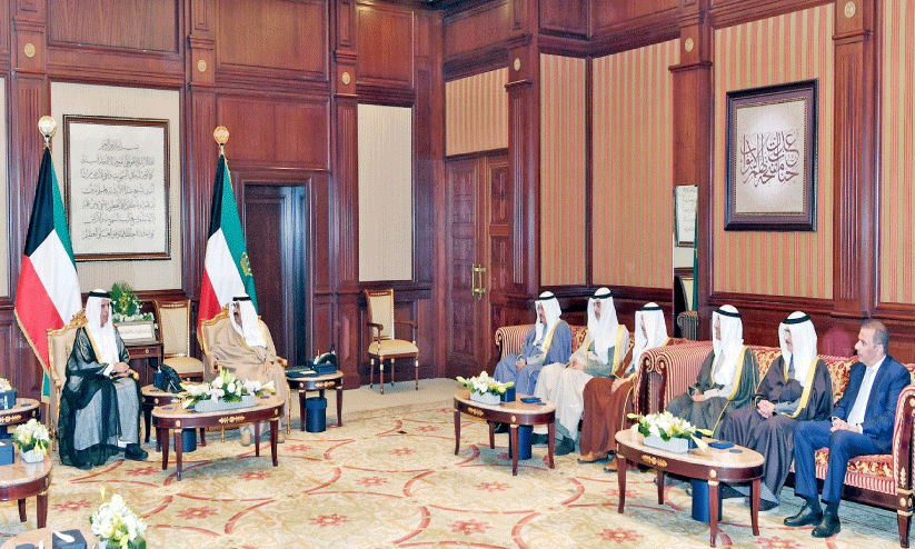 റാസൽഖൈമ ഭരണാധികാരി അമീർ, പ്രധാനമന്ത്രി എന്നിവരുമായി ചർച്ച നടത്തി റാസൽഖൈമ ഭരണാധികാരി അമീർ, പ്രധാനമന്ത്രി എന്നിവരുമായി ചർച്ച നടത്തി