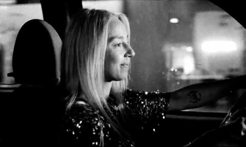 ‘Do Not Expect Too Much From the End of the World’-ഒരു രംഗം