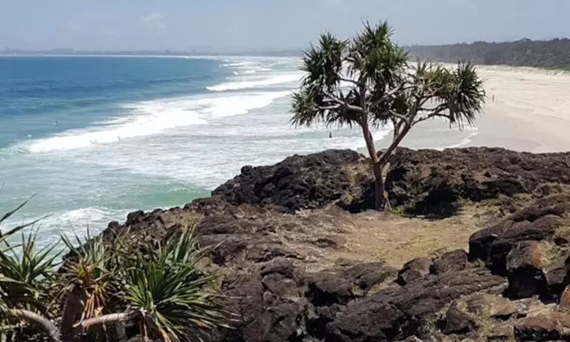 നാല് ഇന്ത്യക്കാർ ആസ്ട്രേലിയയിൽ കടലിൽ മുങ്ങിമരിച്ചു നാല് ഇന്ത്യക്കാർ ആസ്ട്രേലിയയിൽ കടലിൽ മുങ്ങിമരിച്ചു