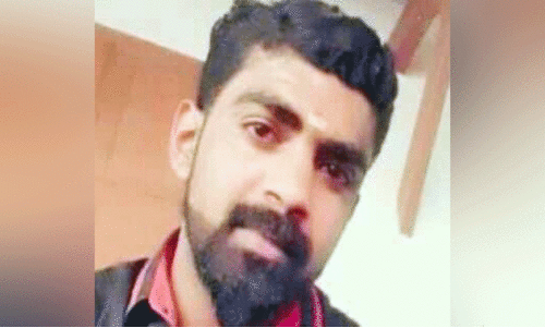 വാഹനാപകടത്തിൽ മലയാളി യുവാവ്​ മരിച്ചു