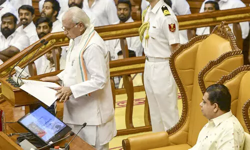 ഗ​വ​ർ​ണ​ർ ന​ട​ത്തി​യ​ത്​ കേ​ര​ള നി​യ​മ​സ​ഭ​യു​ടെ ച​രി​ത്ര​ത്തി​ലെ ഏ​റ്റ​വും ദൈ​ർ​ഘ്യം കു​റ​ഞ്ഞ ന​യ​പ്ര​ഖ്യാ​പ​നം