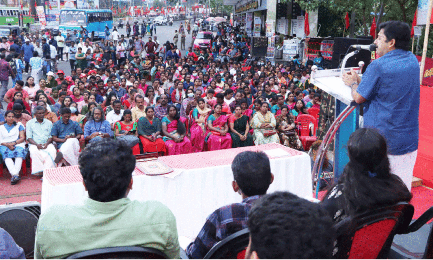 അയോധ്യയിൽ പ്രതിഷ്‌ഠിച്ചത്‌ ബി.ജെ.പിയുടെ രാമനെ - എം. സ്വരാജ്‌