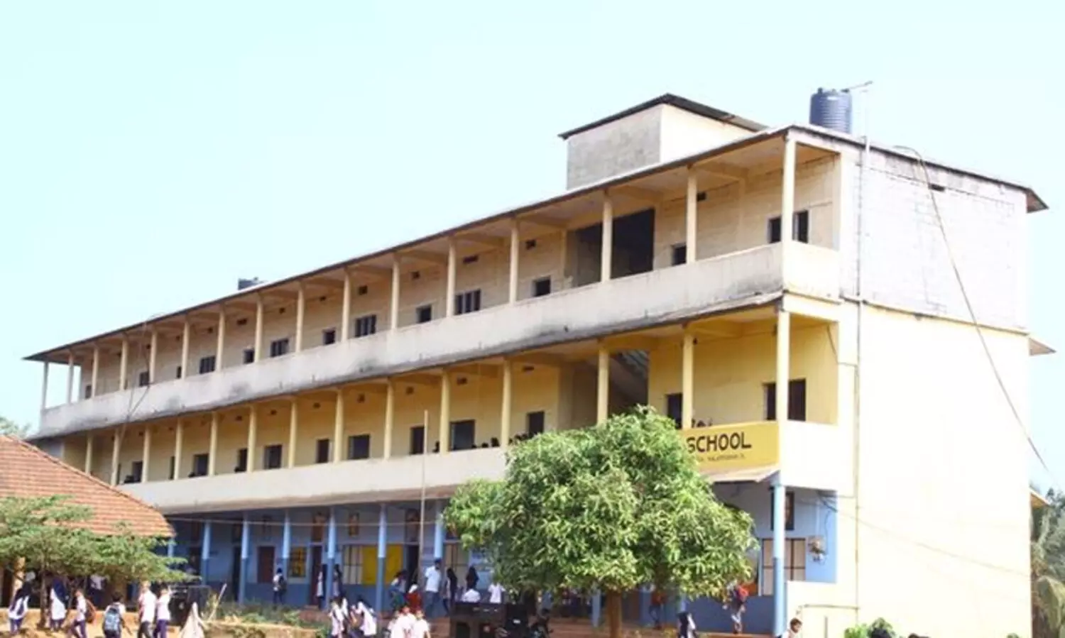 ചെറുകുളമ്പ് കെ.എസ്.കെ.എം.യു.പി സ്കൂളിൽ ഉച്ചഭക്ഷണത്തിൽ ക്രമക്കേട്: 5,20,745 രൂപ തിരിച്ചടക്കണമെന്ന് റിപ്പോർട്ട്