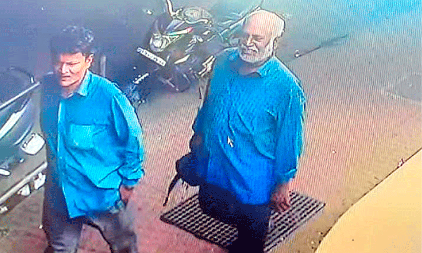 കണ്ണൂർ ഫോർട്ട് റോഡ് പ്ലാറ്റിനം സെന്ററിലെ ദി കാനനൂർ ഡ്രഗ് സെന്ററിൽ മോഷണം നടത്തിയ സംഘത്തിന്റെ പൊലീസ് പുറത്തുവിട്ട ദൃശ്യം