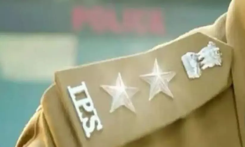 ബിഹാറിൽ 22 ഐ.എ.എസ് ഓഫിസർമാർക്കും 79 ഐ.പി.എസുകാർക്കുമടക്കം കൂട്ട സ്ഥലംമാറ്റം ബിഹാറിൽ 22 ഐ.എ.എസ് ഓഫിസർമാർക്കും 79 ഐ.പി.എസുകാർക്കുമടക്കം കൂട്ട സ്ഥലംമാറ്റം