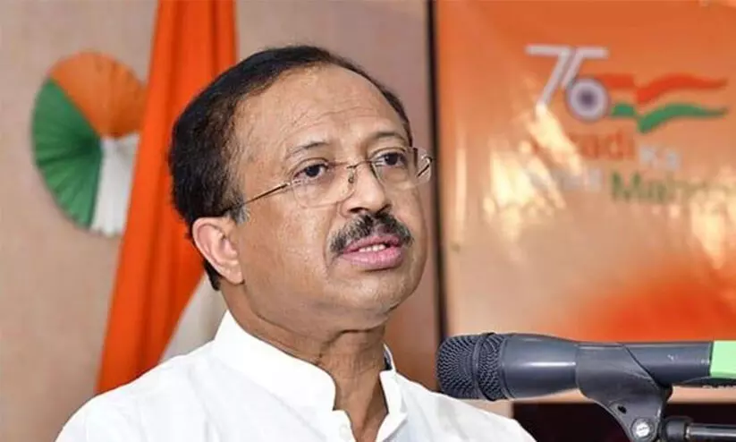 ഗവർണറെ വിരട്ടി വരുതിയിലാക്കാനാവില്ലെന്ന് വി. മുരളീധരൻ