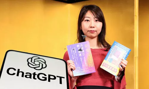 ചാറ്റ്ജിപിടി ഉപയോഗിച്ച് എഴുതിയ നോവലിന് പരമോന്നത സാഹിത്യ പുരസ്കാരം; വിവാദം