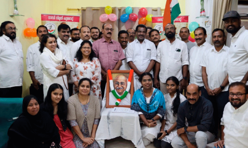 ഗാ​ന്ധി സ്മൃ​തി വി​വി​ധ പ​രി​പാ​ടി​ക​ൾ ന​ട​ത്തി