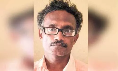 ഉ​മ്മ​ർ