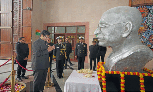 ഇ​ന്ത്യ​ൻ അം​ബാ​സ​ഡ​ർ  വി​നോ​ദ് കെ. ​ജേ​ക്ക​ബ്