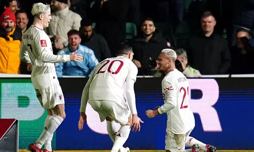 എഫ്.എ കപ്പിൽ നാലടിച്ച് ജയിച്ചുകയറി മാഞ്ചസ്റ്റർ യുനൈറ്റഡ് എഫ്.എ കപ്പിൽ നാലടിച്ച് ജയിച്ചുകയറി മാഞ്ചസ്റ്റർ യുനൈറ്റഡ്