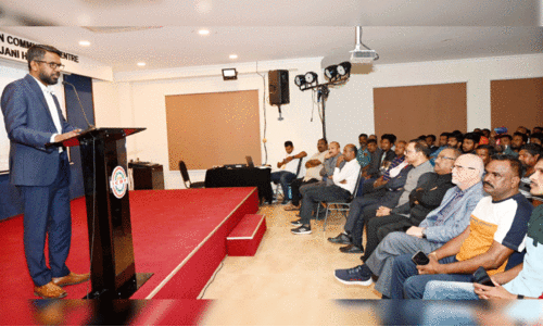 ഐ.​സി.​ബി.​എ​ഫ് റി​പ്പ​ബ്ലി​ക് ദി​നാ​ഘോ​ഷം-​വാ​ർ​ഷി​കാ​ഘോ​ഷ പ്ര​ഖ്യാ​പ​ന പ​രി​പാ​ടി​യി​ൽ പ്ര​സി​ഡ​ന്റ് ഷാ​ന​വാ​സ് ബാ​വ സം​സാ​രി​ക്കു​ന്നു