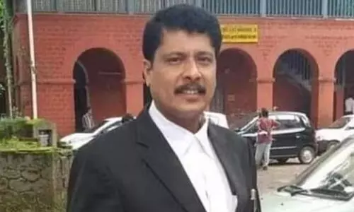 നിയമസഹായം തേടിയെത്തിയ യുവതിയെ പീഡിപ്പിച്ച കേസ്: പി.ജി മനുവിന്റെ മുൻകൂർ ജാമ്യാപേക്ഷ സുപ്രീംകോടതി തള്ളി