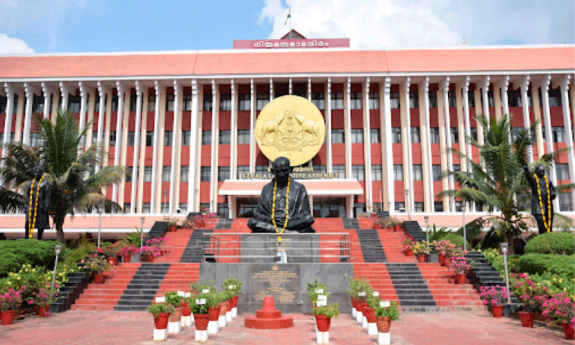 പിണറായി ഗാരന്‍റിയും കൂറില്ലാത്ത കുടുംബനാഥനും