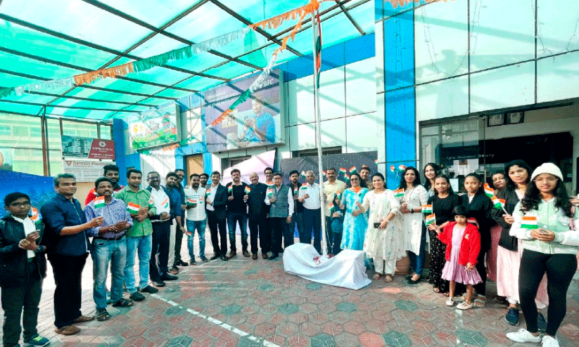 സീ​റോ മ​ല​ബാ​ർ സൊ​സൈ​റ്റി ആ​ഭി​മു​ഖ്യ​ത്തി​ൽ ന​ട​ന്ന  റി​പ്പ​ബ്ലി​ക്ക് ദി​നാ​ഘോ​ഷം