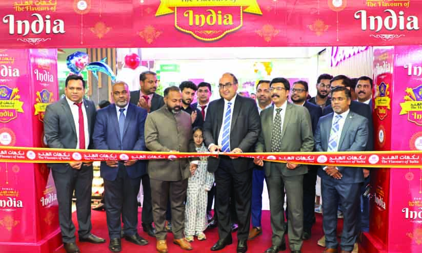 റവാബി ഹൈപ്പർമാർക്കറ്റിൽ ‘േഫ്ലവേഴ്സ് ഓഫ് ഇന്ത്യ’ ഫെസ്റ്റിവൽ റവാബി ഹൈപ്പർമാർക്കറ്റിൽ ‘േഫ്ലവേഴ്സ് ഓഫ് ഇന്ത്യ’ ഫെസ്റ്റിവൽ