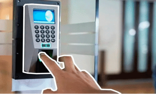 ആ​ല​പ്പു​ഴ ജില്ല വികസന സമിതി യോഗം; സര്‍ക്കാര്‍ ഓഫിസുകളില്‍  പഞ്ചിങ്​ യന്ത്രങ്ങള്‍ സ്ഥാപിക്കണം