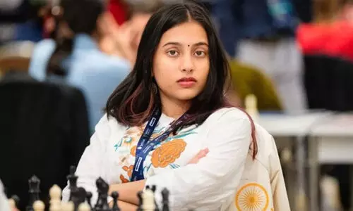 ‘നോട്ടം വസ്ത്രത്തിലേക്കും മുടിയിലേക്കും, വനിത താരങ്ങളോട് വിവേചനം’; ആരോപണവുമായി ചെസ് താരം ദിവ്യ ദേശ്മുഖ്