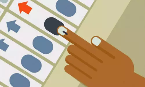 സ്ത്രീസൗഹൃദ ബൂത്തുകള്‍ ഉള്‍പ്പെടെ നിര്‍മിച്ച് വോട്ടിങ് അനുഭവം മികച്ചതാക്കണമെന്ന് സഞ്ജയ് കൗള്‍