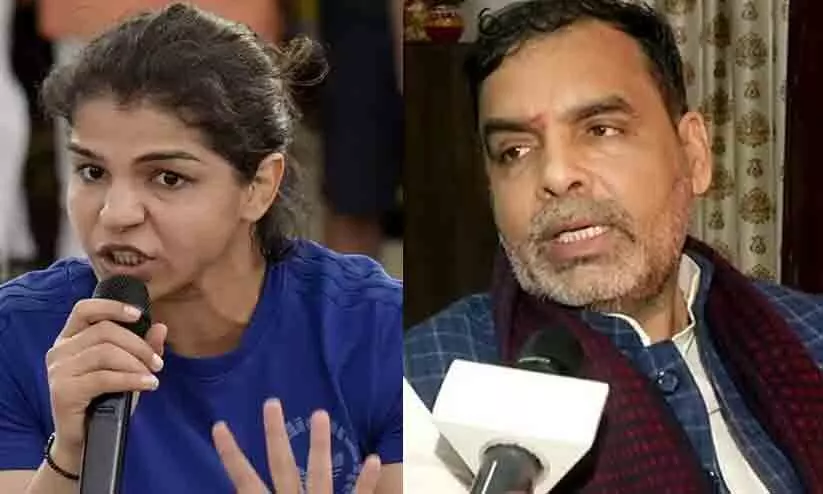 ‘സസ്പെൻഷനിലുള്ള ഗുസ്തി ഫെഡറേഷൻ പ്രസിഡന്റ് അനധികൃതമായി മത്സരങ്ങൾ സംഘടിപ്പിക്കുന്നു, വ്യാജ സർട്ടിഫിക്കറ്റുകൾ നൽകുന്നു’; ആരോപണവുമായി സാക്ഷി മാലിക് ‘സസ്പെൻഷനിലുള്ള ഗുസ്തി ഫെഡറേഷൻ പ്രസിഡന്റ് അനധികൃതമായി മത്സരങ്ങൾ സംഘടിപ്പിക്കുന്നു, വ്യാജ സർട്ടിഫിക്കറ്റുകൾ നൽകുന്നു’; ആരോപണവുമായി സാക്ഷി മാലിക്