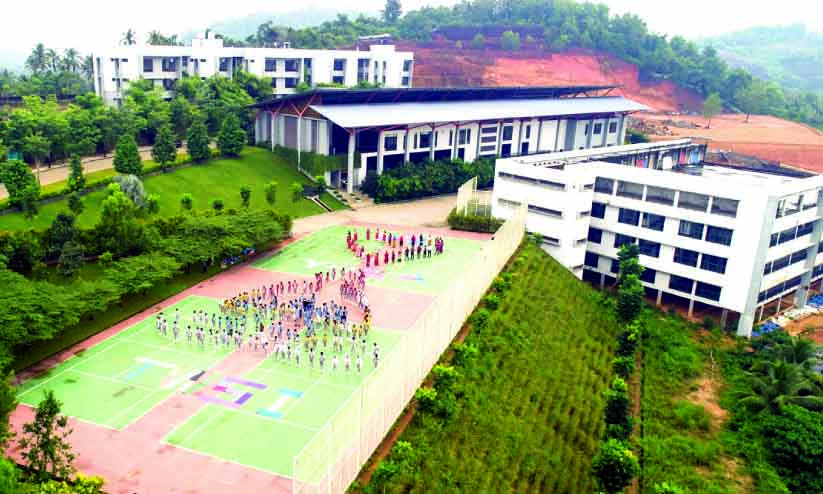 റെക്കോഡ് റിസൽട്ടിന്റെ മികവില്‍ റെയ്‌സ് ഇന്റഗ്രേറ്റഡ് പ്രോഗ്രാം