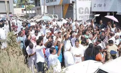 ബ​ഹു​ജ​ന മാ​ർ​ച്ച്