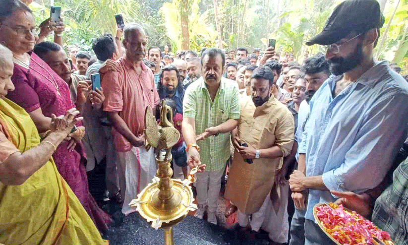 സിനിമാ ഷൂട്ടിങ്ങിന് നിർമിച്ച വീട് ഇനി കുടുംബത്തിന് തണലാകും