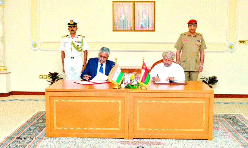 Oman and India signing agreement in denfense cooperation