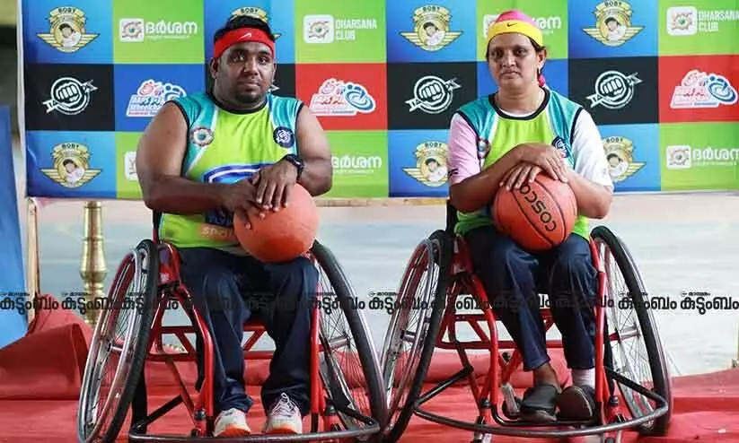Thrissur Couple defeats polio with Basketball