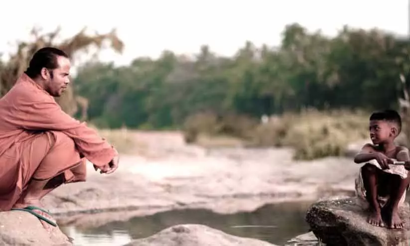 ചരിത്രത്തിൽ ഇല്ലാത്ത ഒരാൾ ചരിത്രത്തിൽ ഇല്ലാത്ത ഒരാൾ