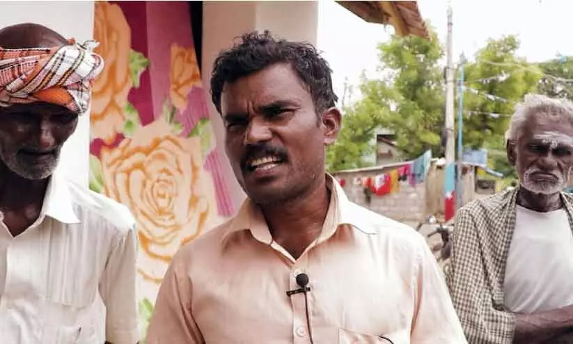 ‘ആനന്ദതീർഥൻ –നിഷേധിയുടെ ആത്മശക്തി’ ^മറ്റൊരു രംഗം ‘ആനന്ദതീർഥൻ –നിഷേധിയുടെ ആത്മശക്തി’ ^മറ്റൊരു രംഗം