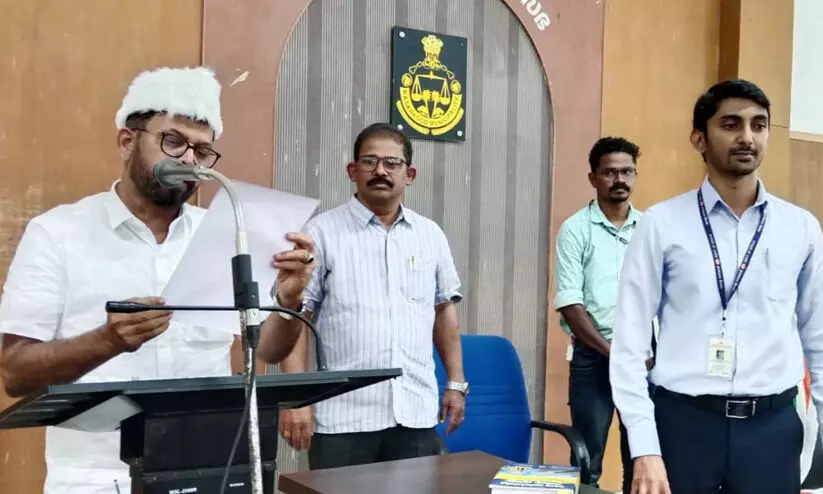 അബ്ബാസ്​ ബീഗം കാസർകോട് നഗരസഭ ചെയർമാൻ