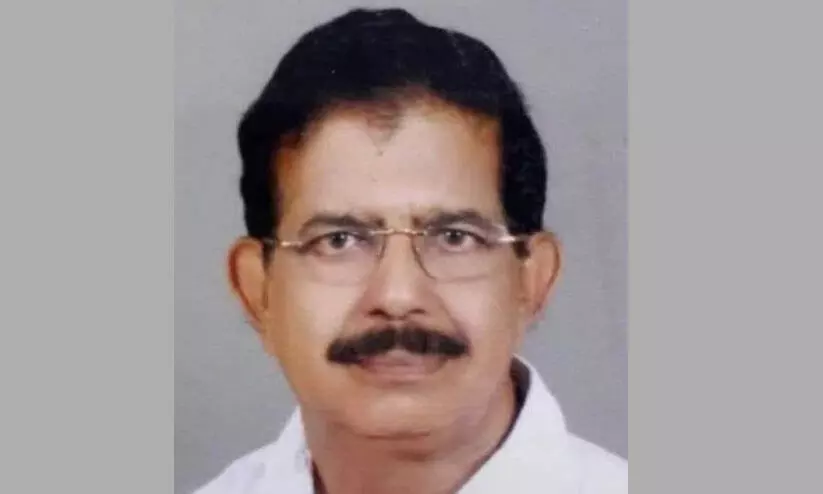 അഡ്വ. വയലാർ ജിനദേവൻ നിര്യാതനായി അഡ്വ. വയലാർ ജിനദേവൻ നിര്യാതനായി