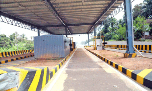 മുഴപ്പിലങ്ങാട്-മാഹി ബൈപാസ് ടോൾ പ്ലാസ നിർമാണം പൂർത്തിയായി