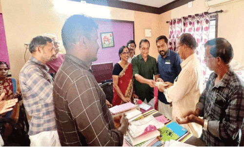 കു​രു​ന്നു​ക​ൾ​ക്ക് ഇ​നി ത​ണു​പ്പു​ള്ള ക്ലാ​സ് മു​റി​യി​ൽ ഇ​രു​ന്ന് പ​ഠി​ക്കാം