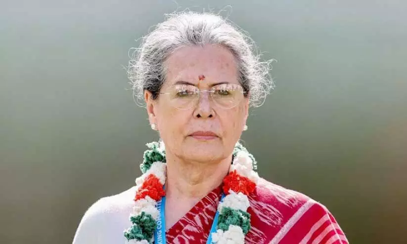 സോ​ണി​യ ഗാ​ന്ധി