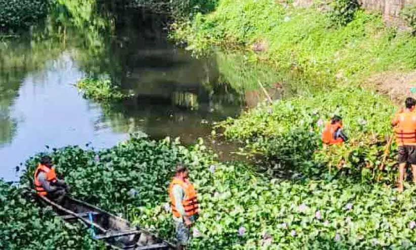 പെ​രി​യാ​ർ ടു ​പെ​രി​യാ​ർ