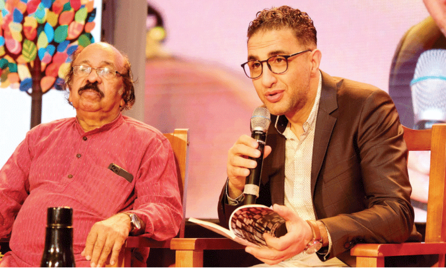 സാര്‍വദേശീയ സാഹിത്യോത്സവം; ഇന്ത്യൻ ജനതയുടെ ഹൃദയത്തിലെന്താണെന്ന്   ഫലസ്തീനറിയാം -നജ്‍വാൻ ദർവീശ്