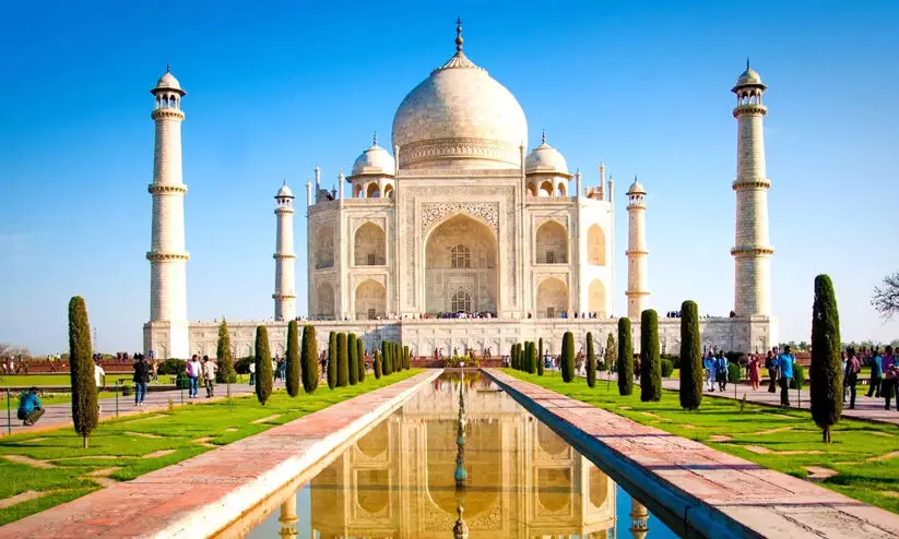 താജ്മഹലിലെ ഉറൂസിനെതിരെ ഹിന്ദുമഹാ സഭ താജ്മഹലിലെ ഉറൂസിനെതിരെ ഹിന്ദുമഹാ സഭ