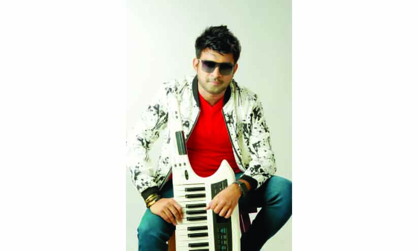 മാ​ന്ത്രി​ക വി​ര​ലു​ക​ളാ​ൽ സം​ഗീ​ത​വി​സ്​​മ​യ​മൊ​രു​ക്കാ​ൻ സ്​​റ്റീ​ഫ​ൻ ദേ​വ​സ്സി