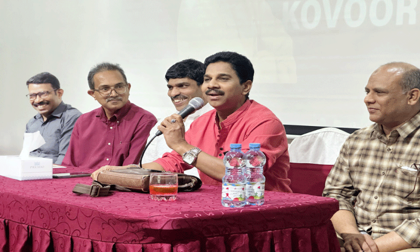 മനുഷ്യനു വേണ്ടി തുറക്കുന്ന വാതിലുകൾ ഉണ്ടാവണം -വിനോദ് കോവൂർ