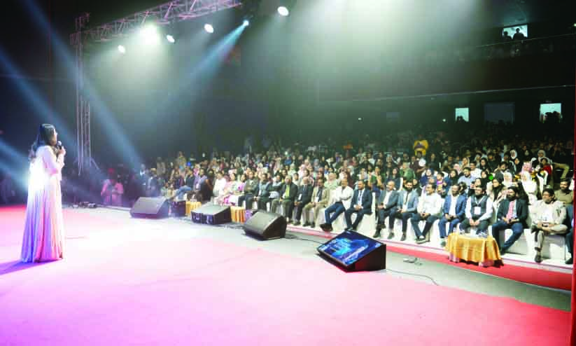 പി.​എം ഫൗ​ണ്ടേ​ഷ​ൻ അ​വാ​ർ​ഡ് വി​ത​ര​ണം