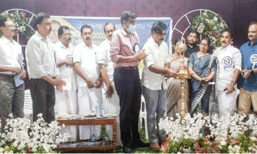 മികച്ച നിലവാരത്തിൽ മാറാടി സ്മാർട്ട് വില്ലേജ് ഓഫിസ് മികച്ച നിലവാരത്തിൽ മാറാടി സ്മാർട്ട് വില്ലേജ് ഓഫിസ്