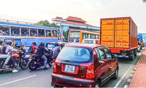 മാർത്താണ്ഡവർമ സമാന്തര പാലം;  ദേശീയപാത അധികൃതരുമായി  ചർച്ച ചെയ്യുമെന്ന് മന്ത്രി
