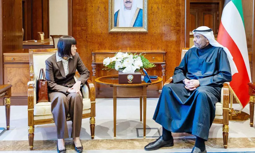 കു​വൈ​ത്ത് വി​ദേ​ശ​കാ​ര്യ മ​ന്ത്രി യു.​എ​സ് അം​ബാ​സ​ഡ​റു​മാ​യി കൂ​ടി​ക്കാ​ഴ്ച ന​ട​ത്തി