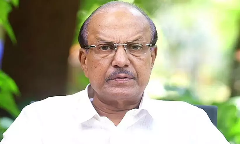 പ്രയാസങ്ങളും ബുദ്ധിമുട്ടുകളും തുടരുമെന്നും കൂടുതല്‍ താഴോട്ട് പോകുമെന്നുമുള്ള പ്രഖ്യാപനമാണ് ബജറ്റെന്ന് പി.കെ കുഞ്ഞാലിക്കുട്ടി