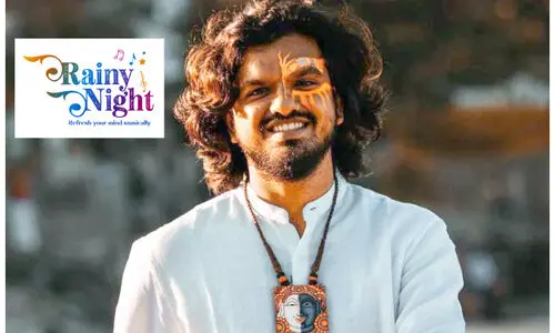 ഗ​ൾ​ഫ്​ മാ​ധ്യ​മം റെ​യ്‌​നി നൈ​റ്റ്: മഞ്ഞുരുകും വഴിയരികെ പാ​ട്ടൊഴുക്കാൻ സൂരജ്​ സന്തോഷ്