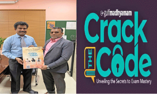 ‘ക്രാ​ക്ക് ദ ​കോ​ഡ്’: ഇ​ന്ത്യ​ൻ സ്കൂ​ളി​ന് ര​ജി​സ്ട്രേ​ഷ​ൻ ഫോ​റം കൈ​മാ​റി