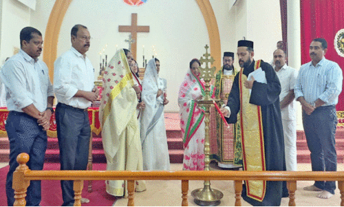 സ​ൻഡേ ​സ്കൂ​ൾ ദി​നാ​ച​ര​ണ​വും പ്ര​വേ​ശ​നോ​ത്സ​വ​വും