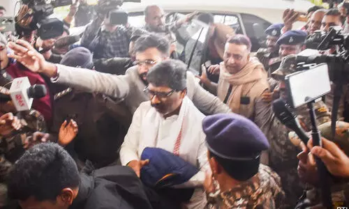 ഝാർഖണ്ഡിൽ വിശ്വാസ വോട്ടെടുപ്പ് ഉടൻ; ഹേമന്ത് സോറൻ സഭയിൽ